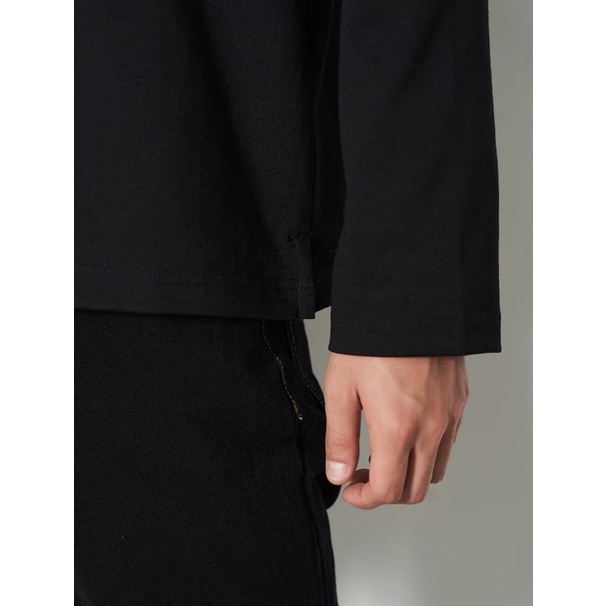 Áo dài tay cổ xẻ 8 seconds Hàn Quốc chính hãng