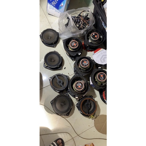 1 đôi loa JBL tháo xe Lexus không liền treb