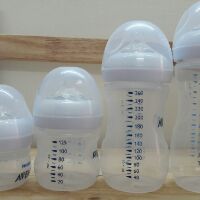 Bình sữa Avent Natural 260ml