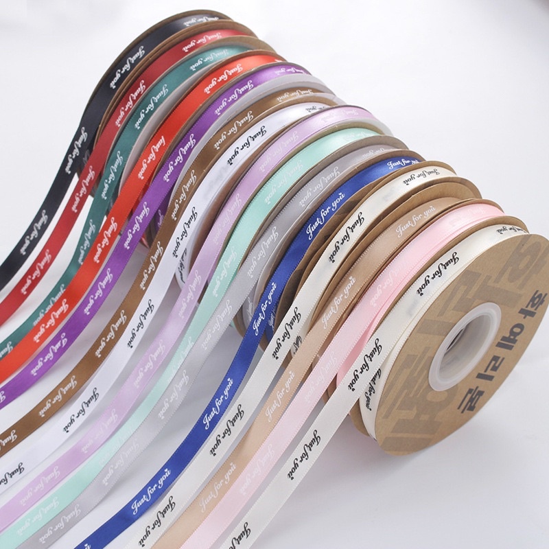 Sỉ cuộn duy băng lụa in chữ rộng 1cm dài 50m ,100m sang chảnh