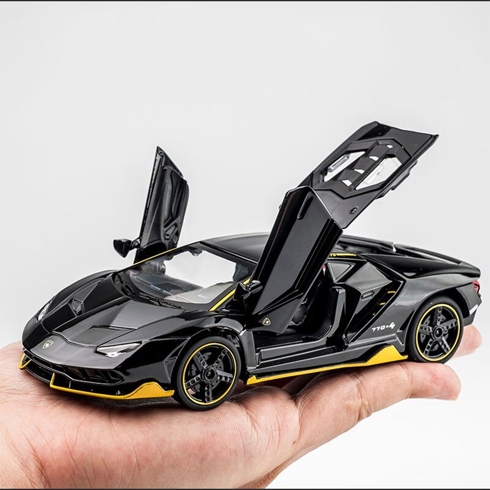 Mô hình xe hơi Lamborghini Centenario LP770-4 tỉ lệ 1/32