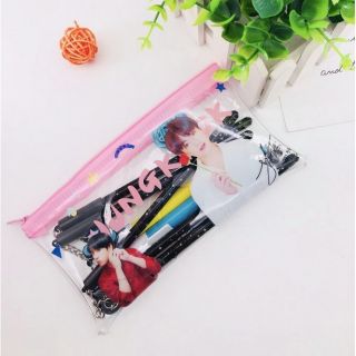 Bóp viết trong suốt BTS Persona