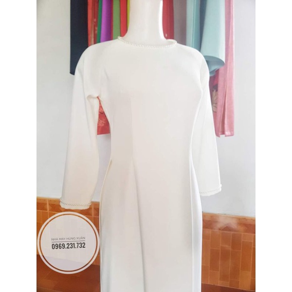 Áo dài trơn màu trắng  / Nhận may theo số đo