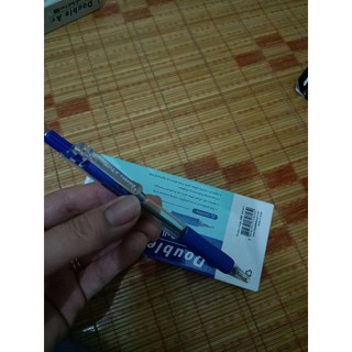 Bút bi Double A hàng đẹp, nét 0,7