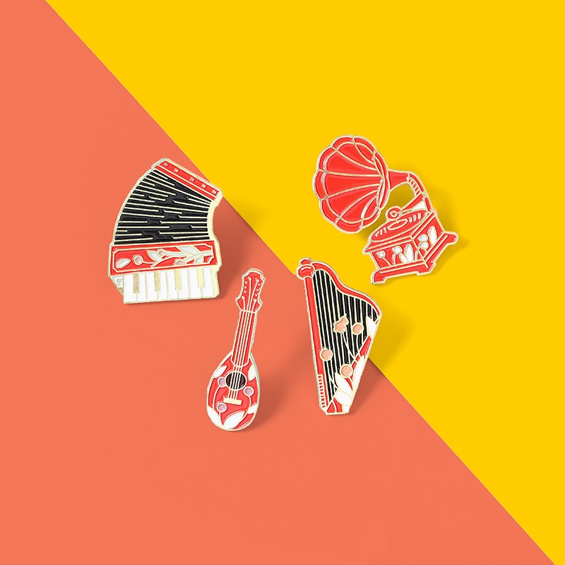 Huy hiệu cài áo hình nhạc cụ cổ điển