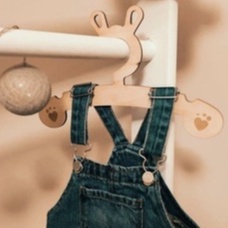 Móc áo gỗ hình gỗ nghĩnh cho bé