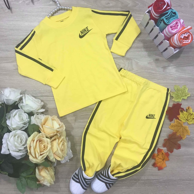 Set bộ thể thao cá tính