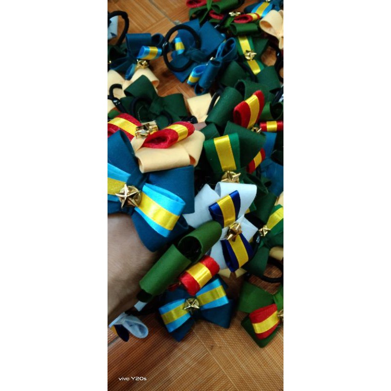 dây buộc tóc quân đội