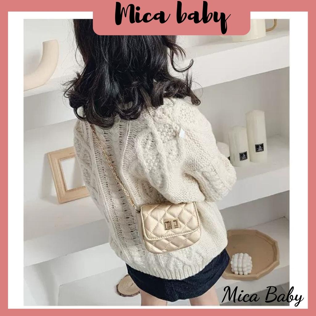 Túi xách nữ, túi đeo chéo trần trám khoa gập màu kem bạc cao cấp Mica baby TC02