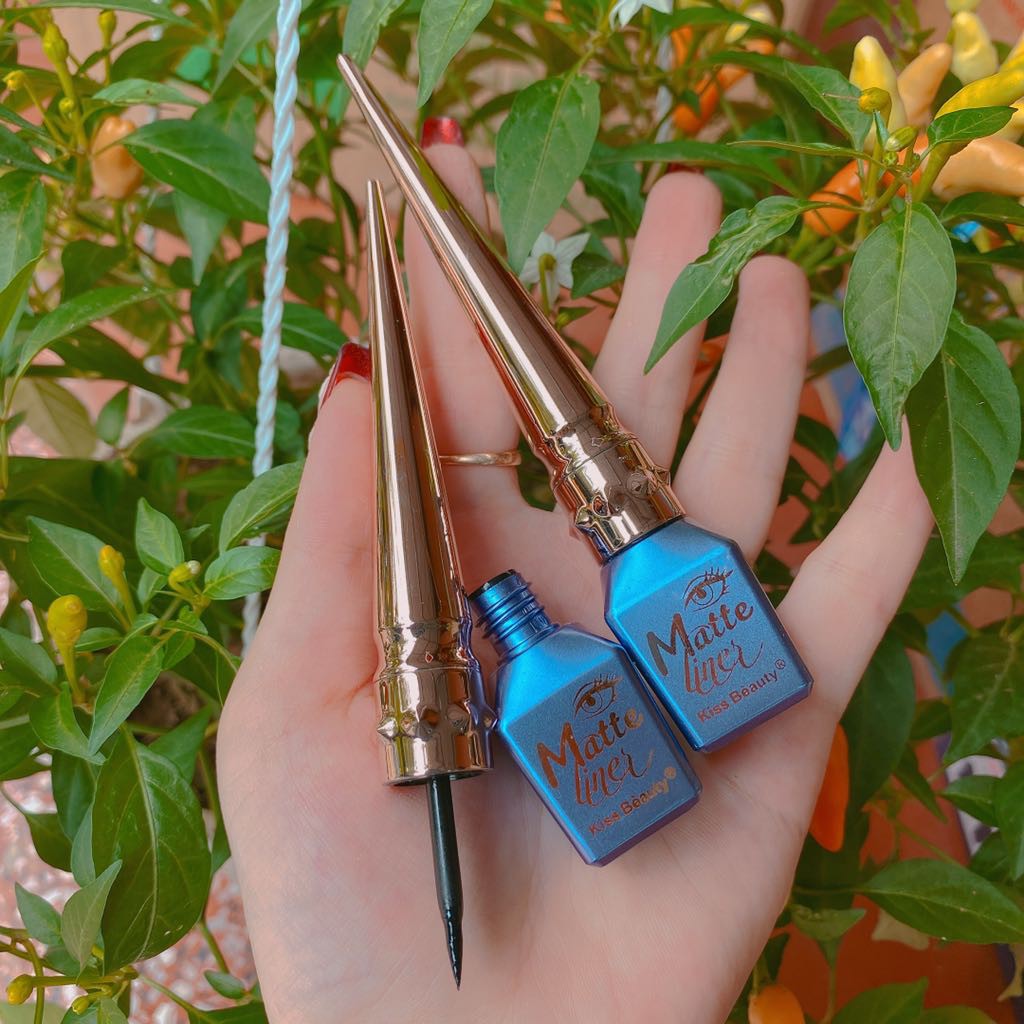 Bút kẻ mắt nước Matte Liner
