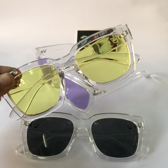 Kính Màu Trong Suốt Nhiều Màu Phom Lớn | BigBuy360 - bigbuy360.vn