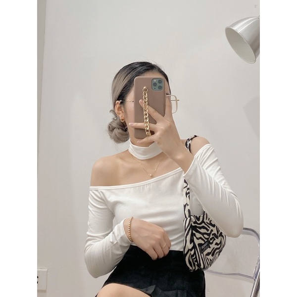 Áo Thun Body Zip Trễ Vai Hở Vai Kèm Dây Vòng Cổ Choker