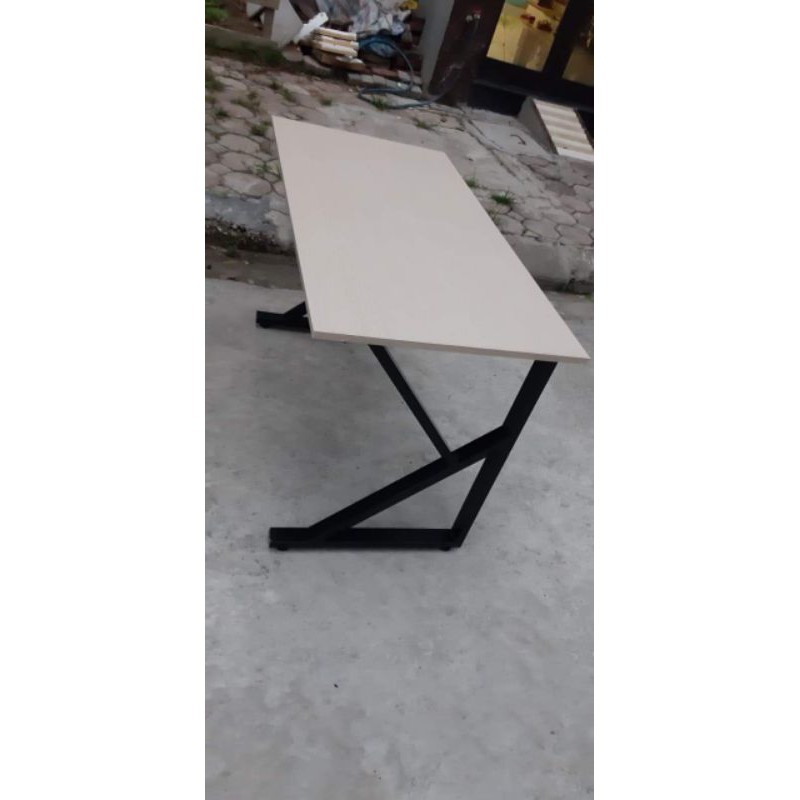 Bàn Học Chân Sắt Chữ K | BigBuy360 - bigbuy360.vn