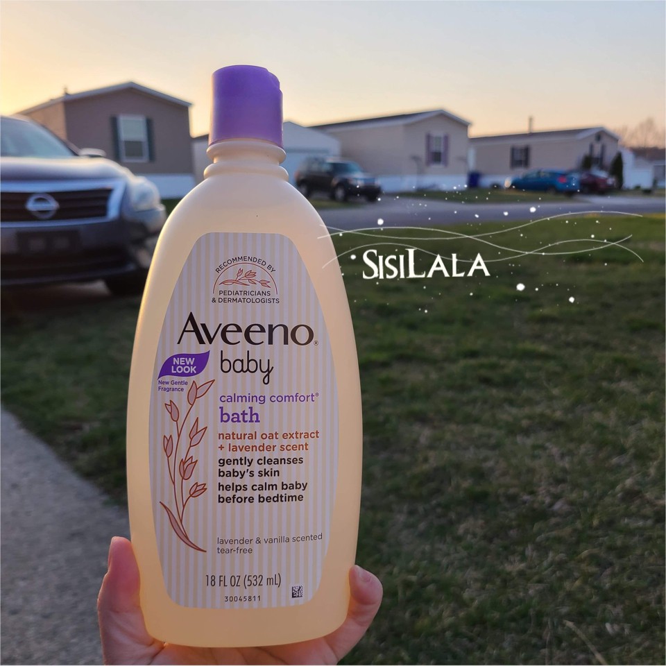 Sữa tắm gội và lotion Aveeno cho bé