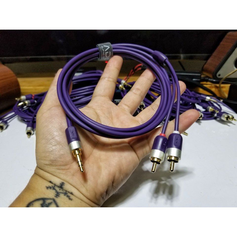 Dây 3.5 ra AV Furutech 1m8 Hàng Bãi Nhật