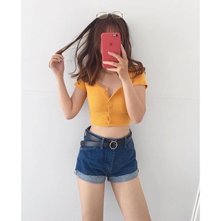 CROPTOP NÚT BẤM