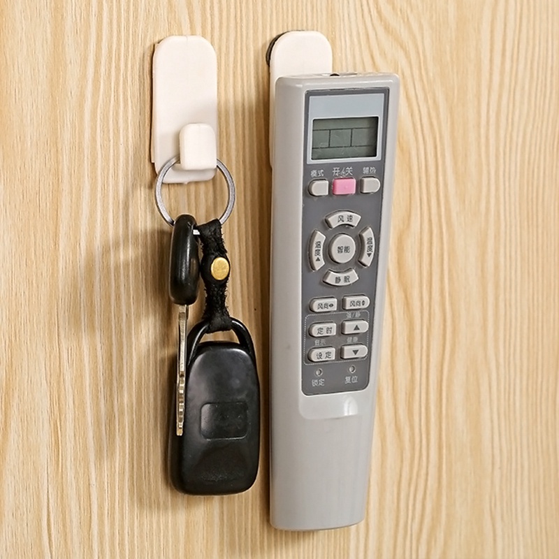 Set 4 Móc Nhựa Treo Đồ Dán Tường Tiện Lợi