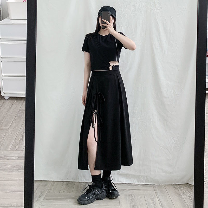 Chân Váy Xẻ Tà Sành Điệu Hợp Thời Trang Cho Nữ - Chân váy | ThờiTrangNữ.vn