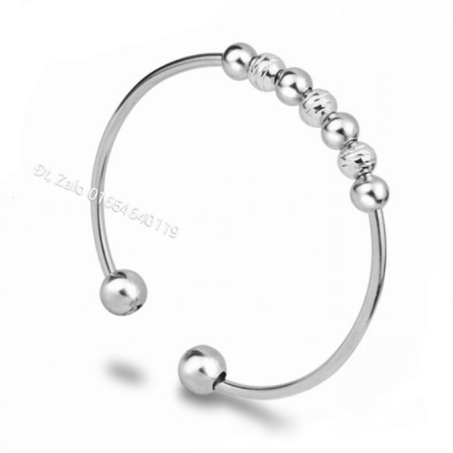 Vòng tay nữ inox kiểu bi chạm chiếu
