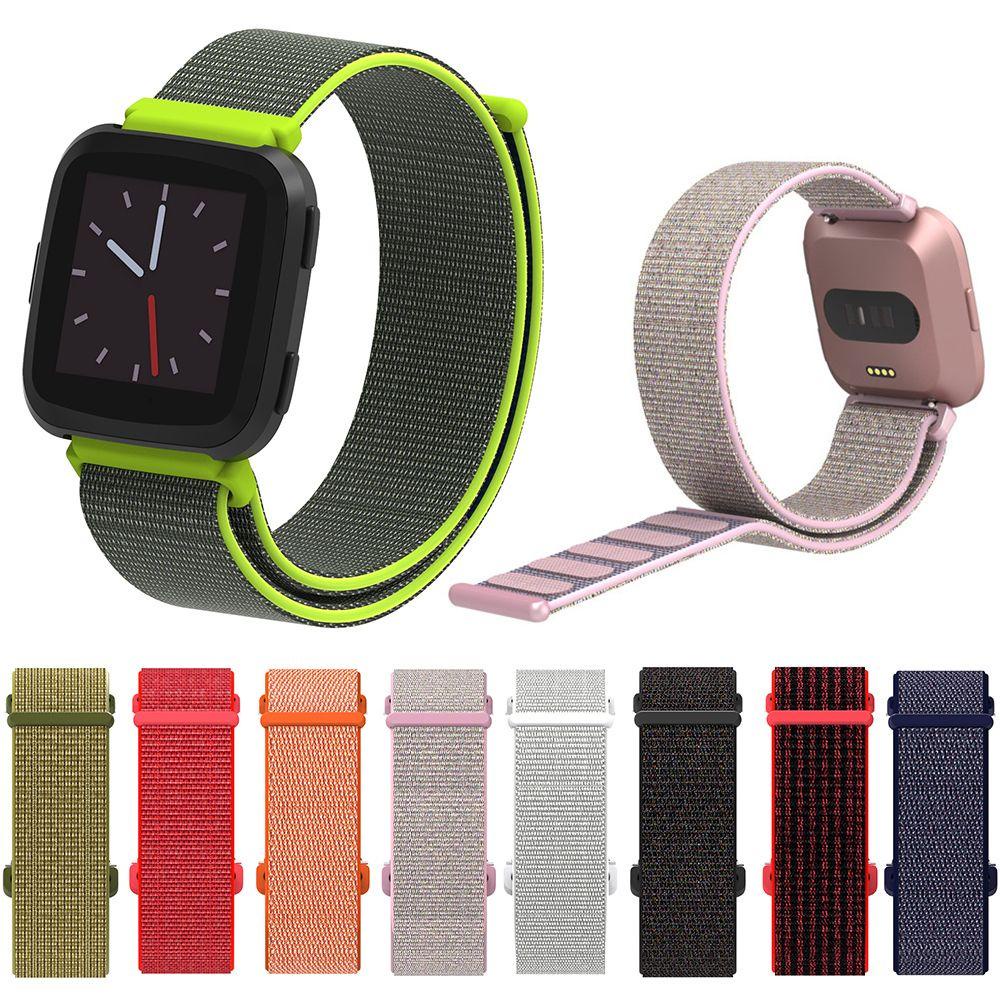 BTLIMER Dây Đeo Thay Thế Chất Liệu Silicon Màu Trơn Cho Fitbit Versa &amp; Lite