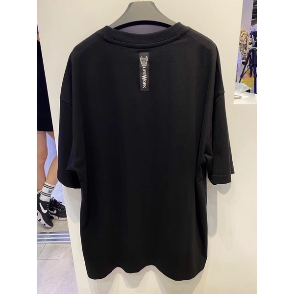 ÁO THUN LIFEWORK CHÓ ĐEO TAI PHONE