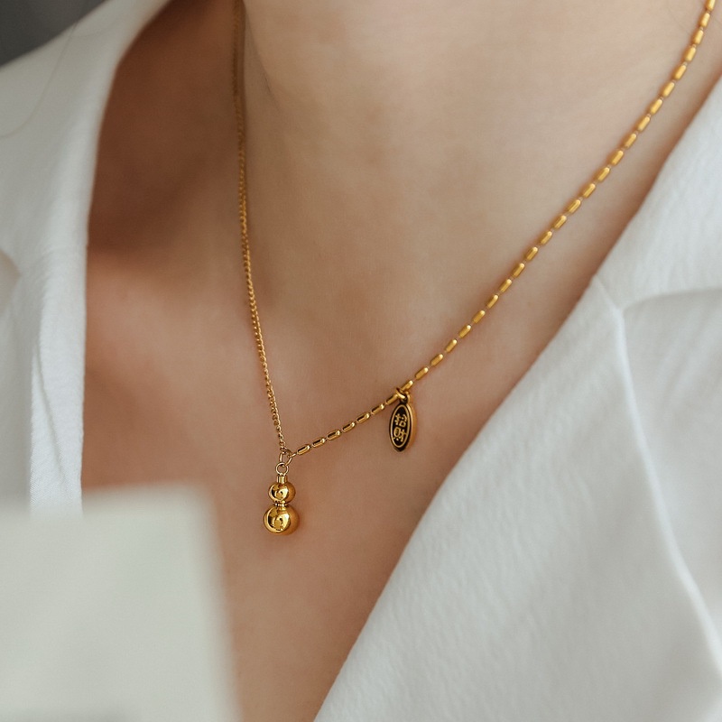 Dây Chuyền Thép Titan Mạ Vàng 18K Thiết Kế Đơn Giản Sang Trọng Cho Nữ
