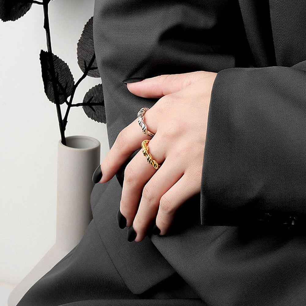 Nhẫn Thiết Kế Mở Điều Chỉnh Được Dạng Dây Thừng 1 Cho Nữ