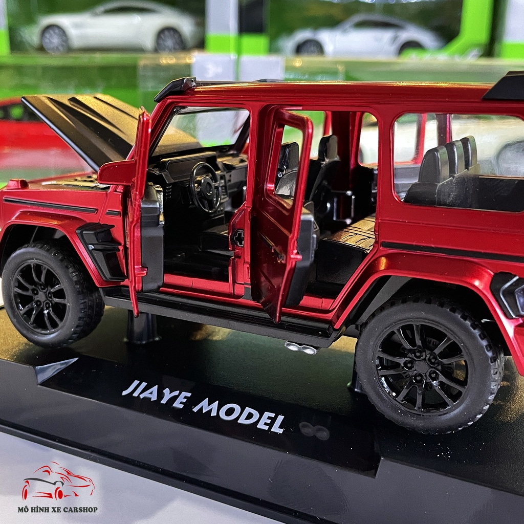Mô hình xe Mercedes-Benz G700 Brabus tỉ lệ 1:32 Double Horses màu đỏ