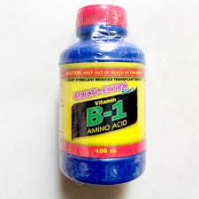 Phân bón lá Start Vitamin B1 NK Thái Lan 100ml dùng được cho hoa hồng, lan, sứ, bonsai...