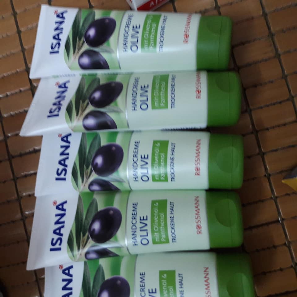 KEM DƯỠNG DA TAY ISANA OLƯU