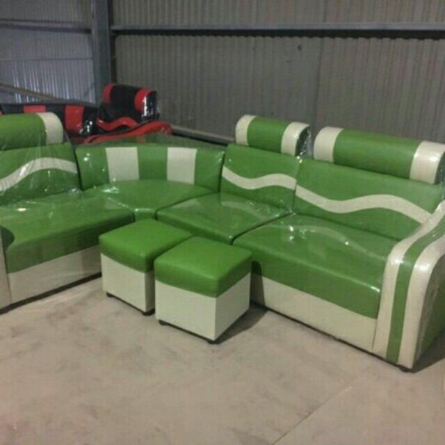 Sofa góc kèm bàn