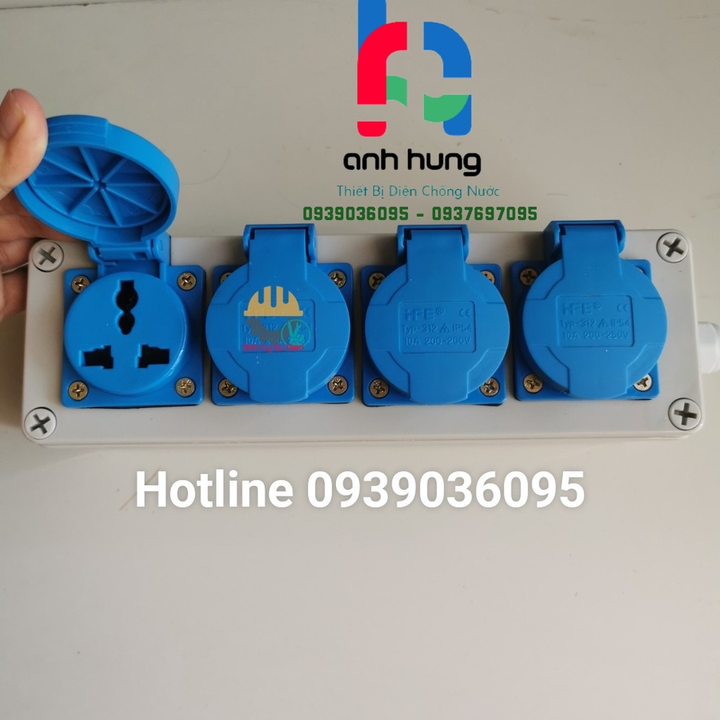 Hộp Nguồn Công Nghiệp _ Bộ Chia Nguồn Điện Ngoài Trời 4 Ổ Cắm Chống Nước EBCEE 2P + E - 16A 250V 4000W