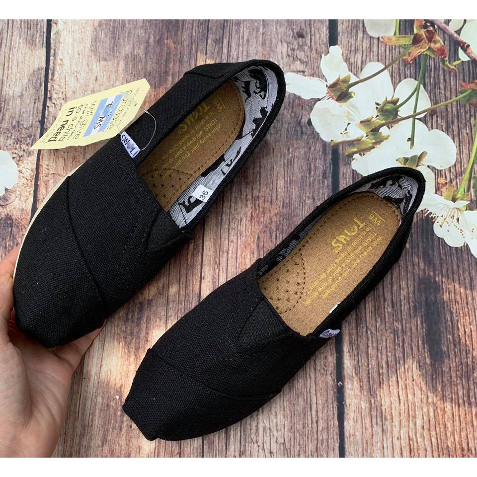 Giày Toms  Đen Classic đế Xốp