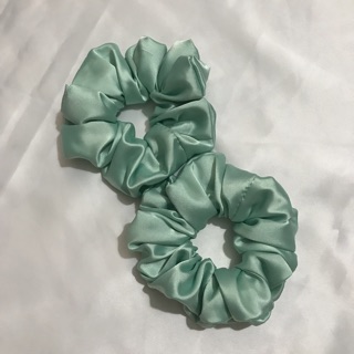Mal scrunchies