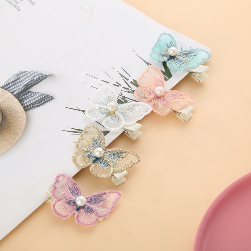 Kẹp tóc con bướm thêu