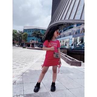 đầm  dây rut bé gái