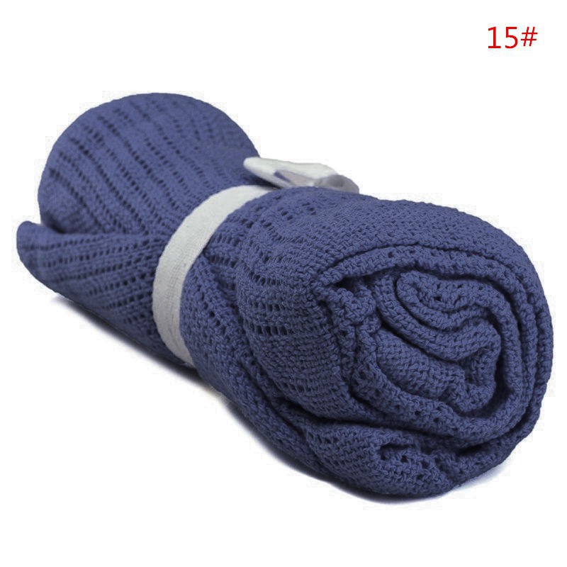 Chăn màu trơn mềm mại cho trẻ sơ sinh