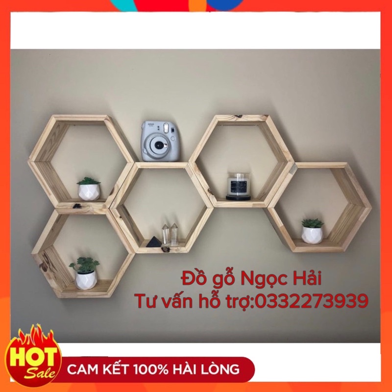 Kệ gỗ trang trí hình tổ ong đường kính 30cm gỗ thông cao cấp