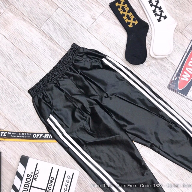 Quần thể thao phi bóng 2 sọc ny