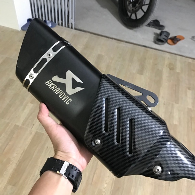 Pô akrapovic r1 black