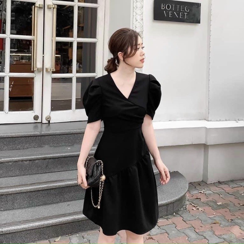 Đầm cổ V tùng xéo 2 màu