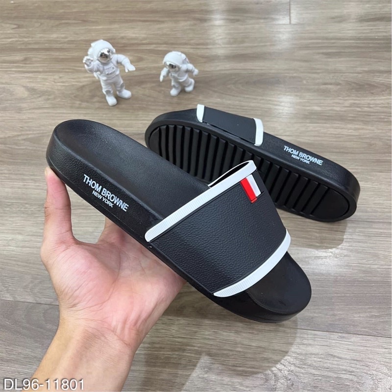 Dép nam đẹp Thom Browne CAO CẤP vân chìm siêu nét, Dép nam quai ngang thời trang trẻ xỏ ngón thể thao cá tính D14