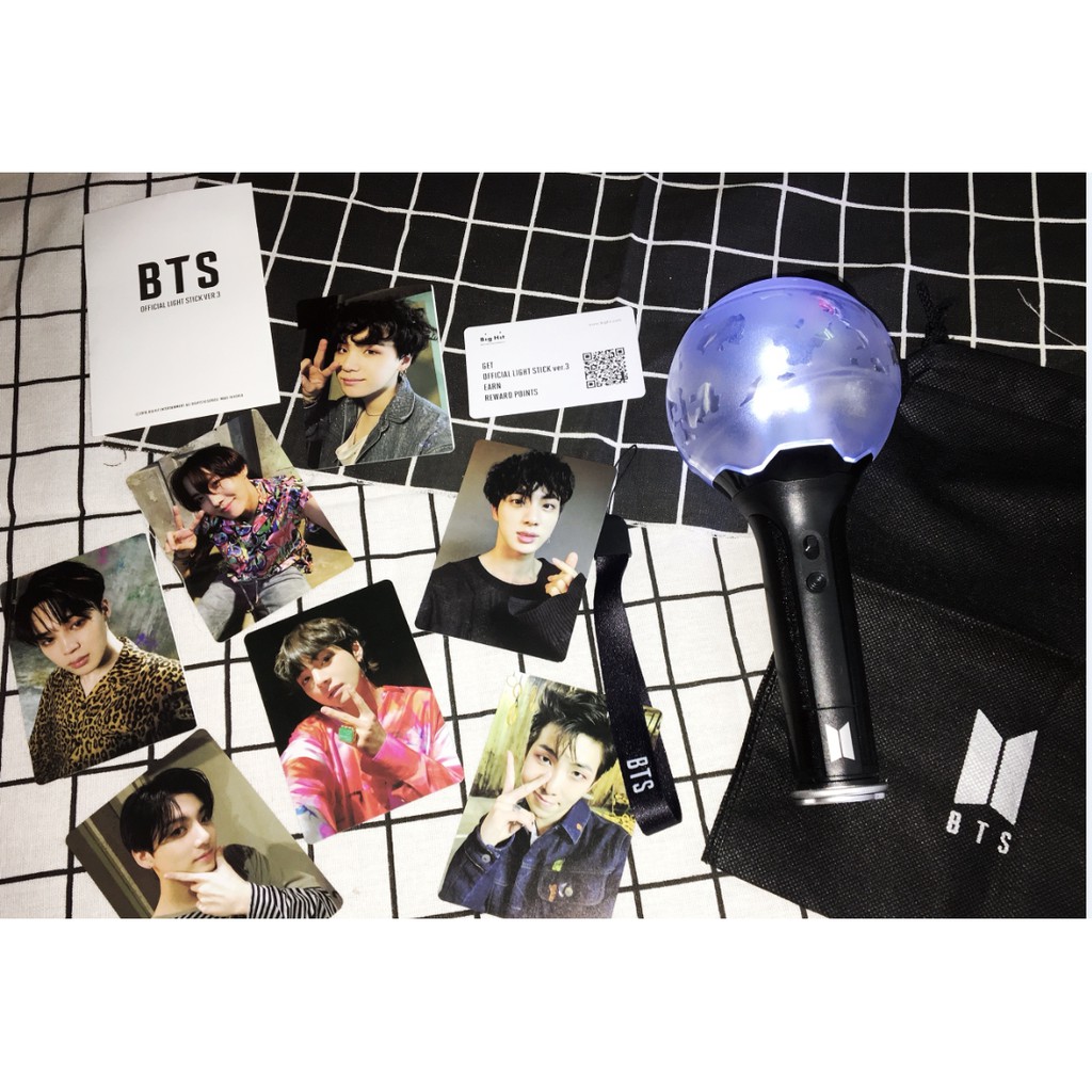 Bomb ver 3 - Light stick BTS ver 3 - Gậy phát sáng BTS [ UNOFF - Hàng sẵn - Ảnh thật ]