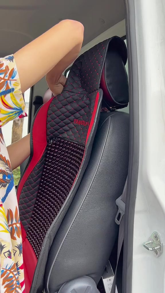 Lót ghế da phối hạt gỗ massage cao cấp