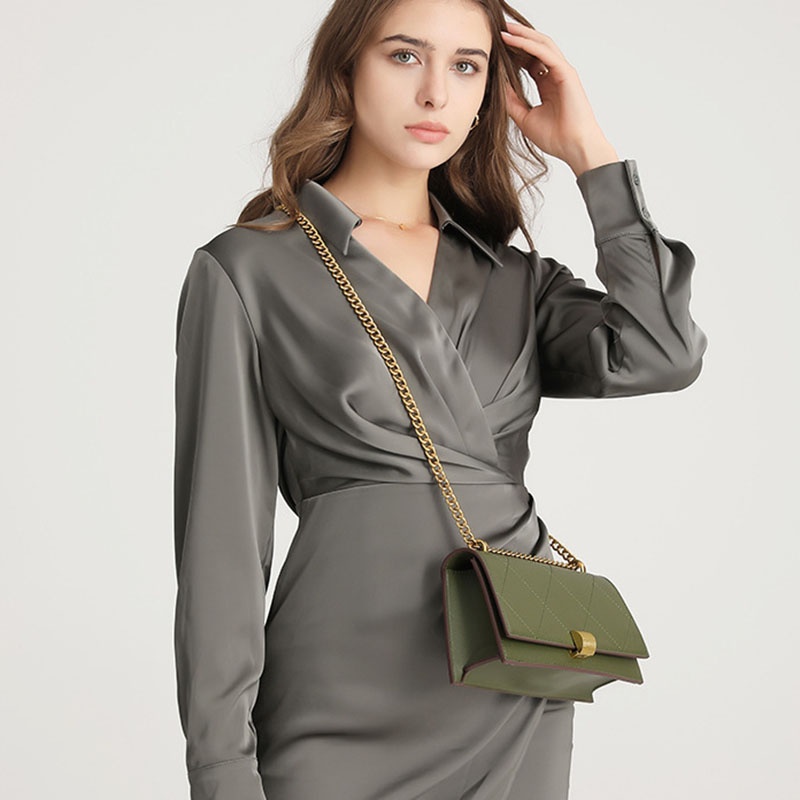 Túi Đeo Chéo Dây Xích Có Khóa Phong Cách Phương Tây Cao Cấp Cho Nữ