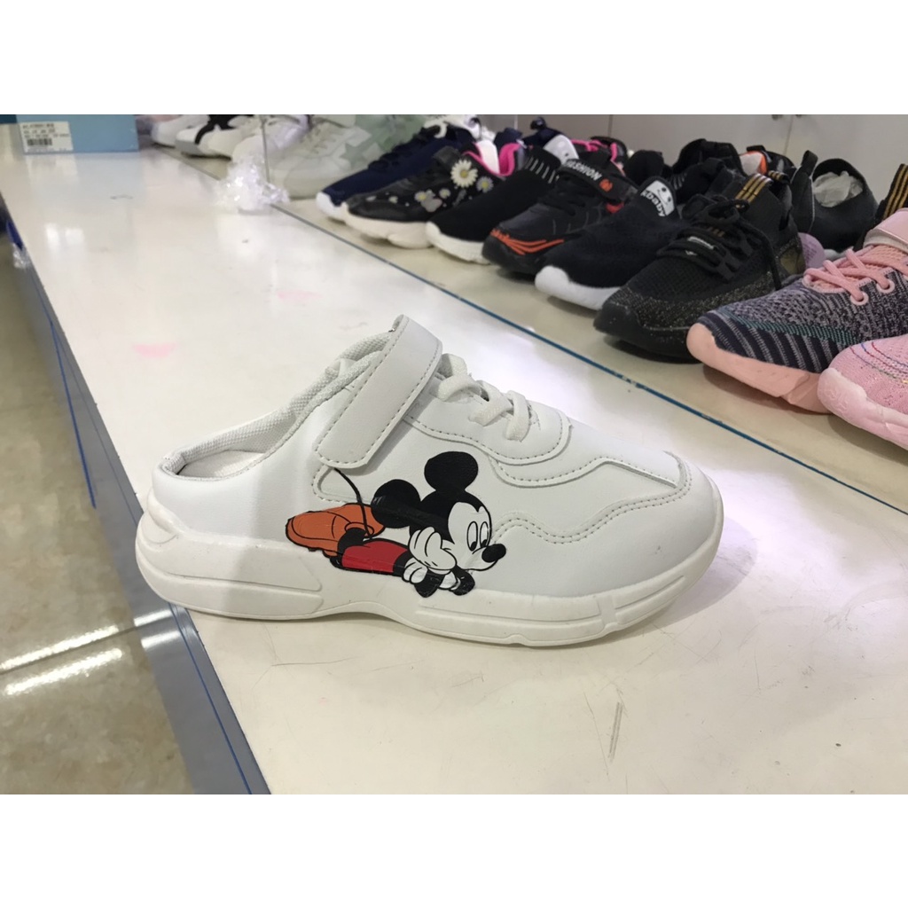 Giầy sục bé gái miky.