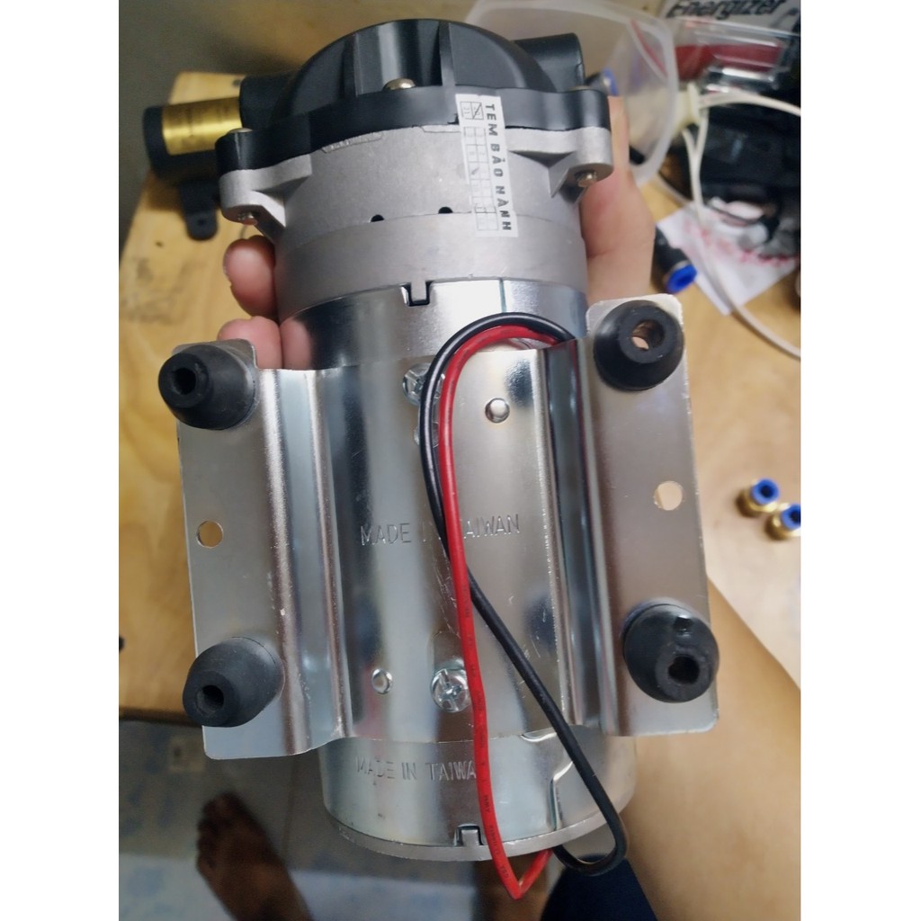 Bơm HF-9200-Bơm Đài Loan 36v