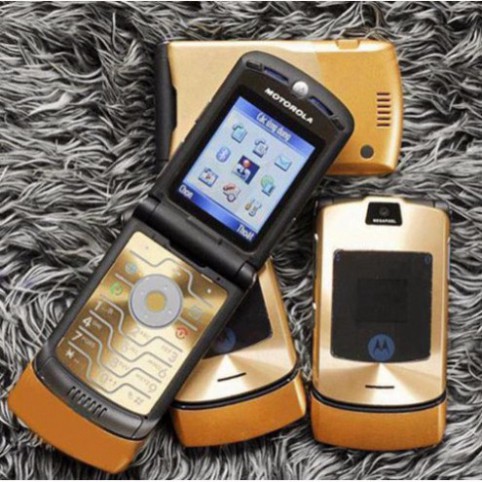 GIA SIEU RE Điện Thoai Nắp Gập Motorola V3i Loại 1 Phím Thép Zin Không Tróc Sơn GIA SIEU RE