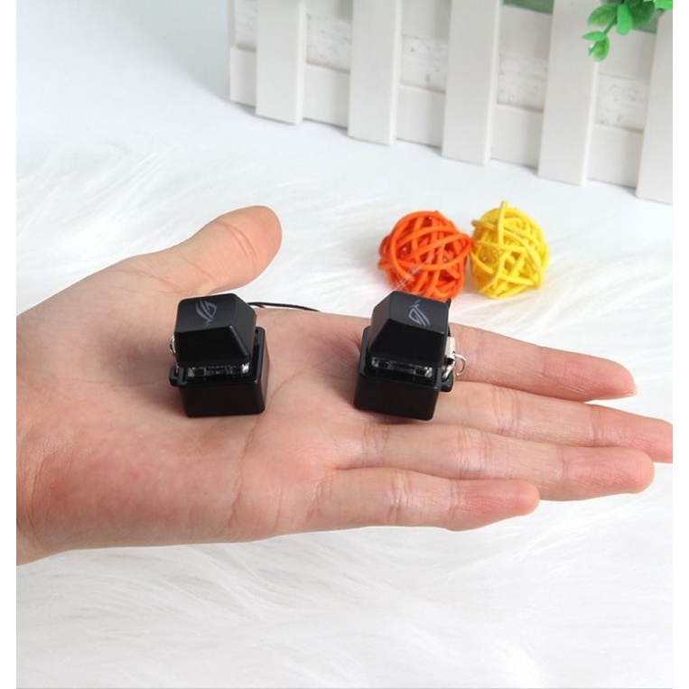 Móc khóa phím cơ RGB