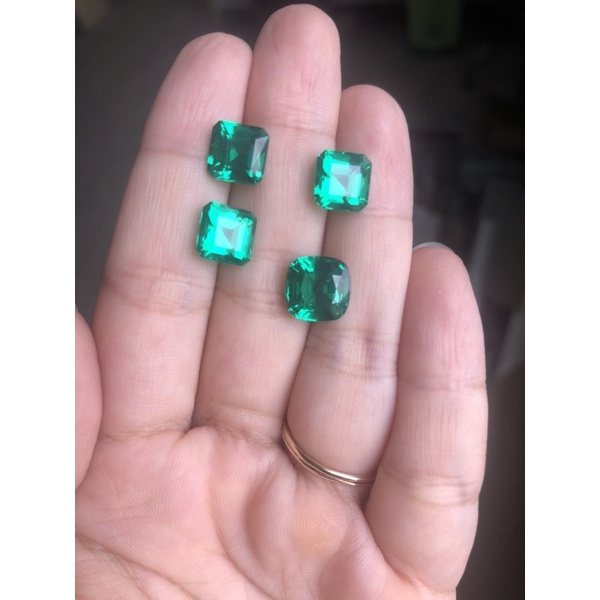 Bộ gắn dây chuyền, nhẫn, hoa tai Vuông